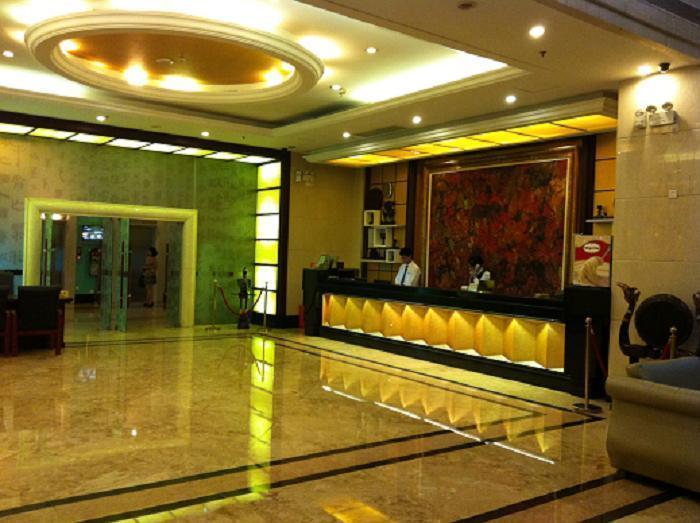 Starway Hotel Silver Zhuhai Luaran gambar